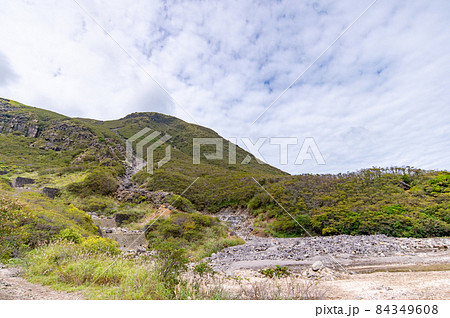 秋口の九重登山 秋口の九重登山 84349608