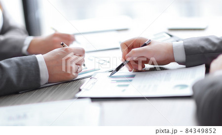 Business negotiations, discuss conditions of deal, contract. Business negotiations concept. Business negotiations, discuss conditions of deal, contract. Business negotiations concept. 84349852