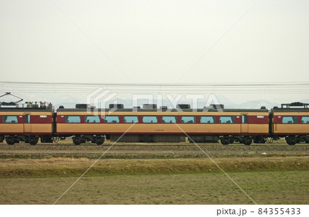 北陸本線 美川ー加賀笠間 JR西日本 485系 A06編成(京都) ⑦ モハ485-190 海側 北陸本線 美川ー加賀笠間 JR西日本 485系 A06編成(京都) ⑦ モハ485-190 海側 84355433