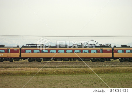 北陸本線 美川ー加賀笠間 JR西日本 485系 A06編成(京都) ⑧ モハ484-292 海側 北陸本線 美川ー加賀笠間 JR西日本 485系 A06編成(京都) ⑧ モハ484-292 海側 84355435