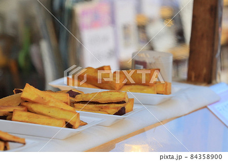 大学芋　素揚げのサツマイモ 84358900