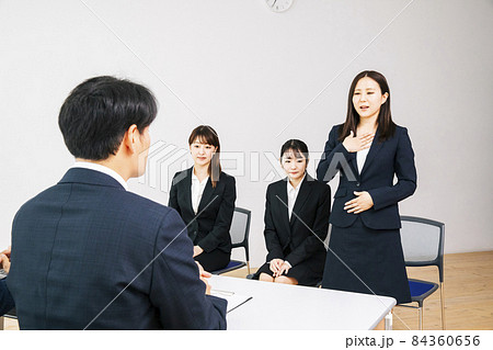 企業面接・就職活動(緊張) 企業面接・就職活動(緊張) 84360656