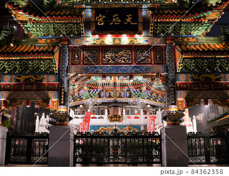 横浜中華街 媽祖廟（まそびょう）の夜景 84362358