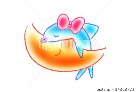 三日月で寝ているイルカ 84363773