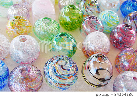 色鮮やかな琉球ガラス 色鮮やかな琉球ガラス 84364236