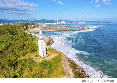 松川浦の鵜ノ尾埼灯台（福島県相馬市） 84369480
