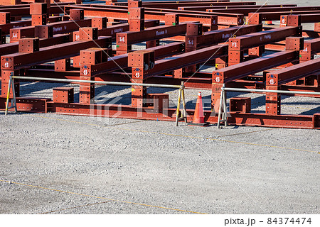 鉄骨建方工事　鋼材の搬入（順番） 84374474