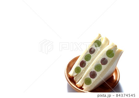 ブドウサンド 84374545