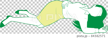 仰向けで倒れている女性① 84382571