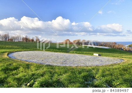 晩秋の北海道伊達市で世界遺産北黄金貝塚の風景を撮影 晩秋の北海道伊達市で世界遺産北黄金貝塚の風景を撮影 84389497