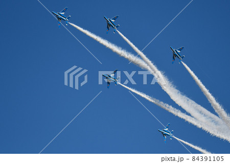 T-4ブルーインパルス アクロバット飛行 チェンジオーバーターン 84391105