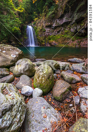 轟の滝　長崎県諫早市高来町 84391584