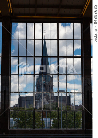 View of a church near the West Railway Station in Vienna, 84393685
