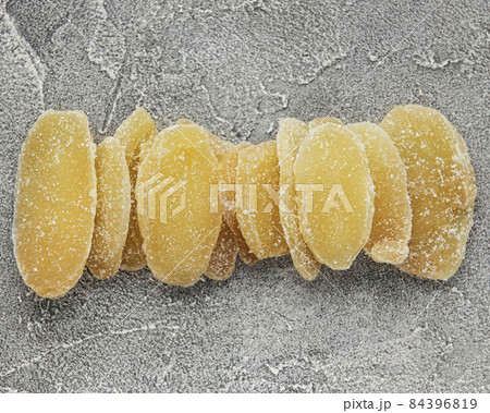 Sweet and spicy candied ginger 84396819