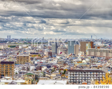 【HDR】高台から見る大阪の市街地 【HDR】高台から見る大阪の市街地 84398590