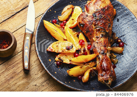 Grilled turkey drumstick with citrus 84406976
