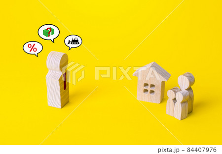 Official threatens to take away the family house. Eviction warning. Illegal construction, demand for demolition. violations of laws, unauthorized seizure of land. Property protection. Legal protection 84407976