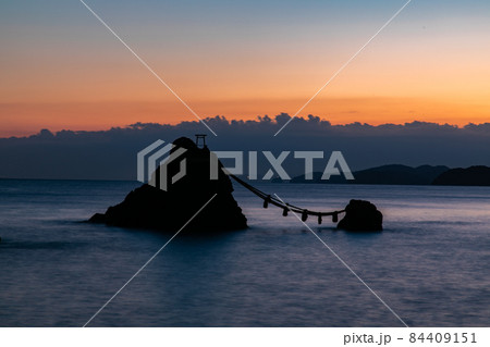 伊勢の夫婦岩 84409151
