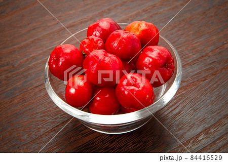 アセロラ 84416529