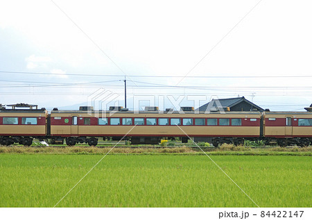 北陸本線　石動ー福岡　JR西日本　489系　H02編成（金沢）　④　サロ489-27　海側 84422147
