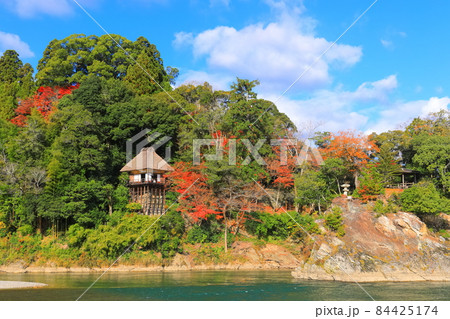 【愛媛県】紅葉の臥龍山荘 【愛媛県】紅葉の臥龍山荘 84425174