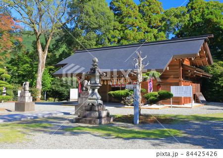 【愛媛県】晴天下の大洲神社 84425426