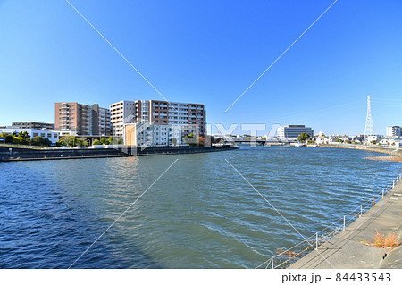 芦穂橋/鶴見川より上流方向を望む(神奈川県横浜市)【2021.11】 芦穂橋/鶴見川より上流方向を望む(神奈川県横浜市)【2021.11】 84433543