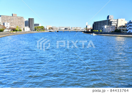 潮鶴橋/鶴見川方面を望む(神奈川県横浜市)【2021.11】 潮鶴橋/鶴見川方面を望む(神奈川県横浜市)【2021.11】 84433764