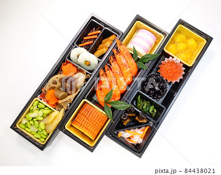 おせち料理　正月料理 84438021