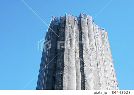 集合住宅の建設現場 集合住宅の建設現場 84443623