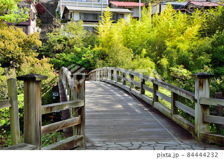 甲斐の猿橋　山梨県大月市 84444232