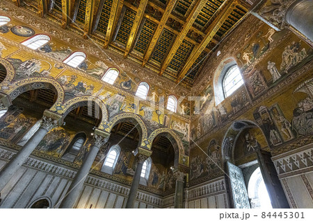 cathedral of monreale in sicily. 84445301