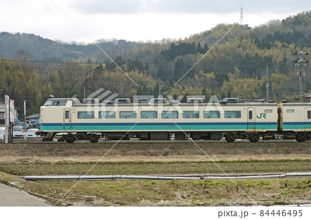 北陸本線 森本ー津幡 JR東日本 485系 T11編成(新潟) ⑥ クハ481-1029 海側 北陸本線 森本ー津幡 JR東日本 485系 T11編成(新潟) ⑥ クハ481-1029 海側 84446495