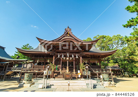 東かがわ市の白鳥神社 84446526