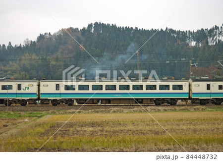 北陸本線　森本ー津幡　JR東日本　485系　T12編成（新潟）　⑤　モハ485-1016　海側 84448732