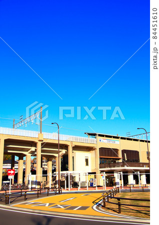 名鉄豊田線、三好ヶ丘駅の風景 名鉄豊田線、三好ヶ丘駅の風景 84451610