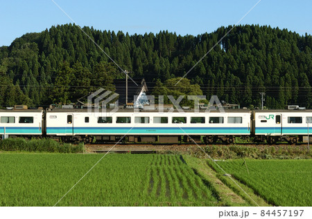 北陸本線　森本ー津幡　JR東日本　485系　T18編成（新潟）　②　モハ484-1082　海側 84457197