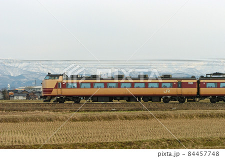 北陸本線　美川ー加賀笠間　JR西日本　485系　新A01編成（京都）　⑨　クハ481-323　海側 84457748