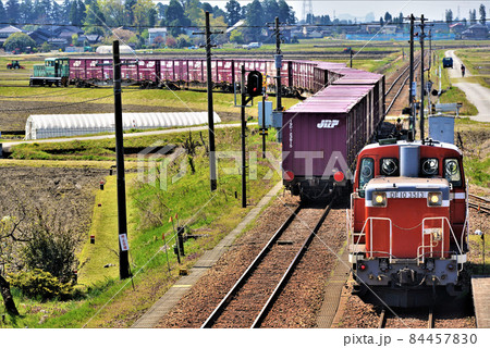 DE10　城端線・二塚駅 84457830