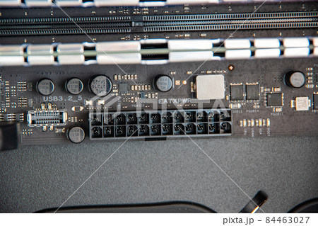 ATX24ピン電源ピンヘッダ ATX24ピン電源ピンヘッダ 84463027