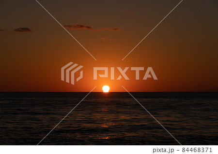 日の出 84468371