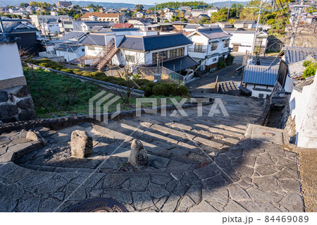 飴屋の坂 84469089