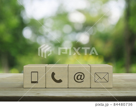Business customer service and support online concept Business customer service and support online concept 84480736