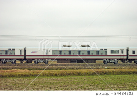 北陸本線　美川ー加賀笠間　北越急行　681系　N01編成　④　サハ681-2201　海側 84484202