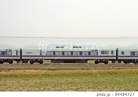 北陸本線 美川ー加賀笠間 北越急行 681系 N02編成 ④ サハ681-2202 海側 北陸本線 美川ー加賀笠間 北越急行 681系 N02編成 ④ サハ681-2202 海側 84484727