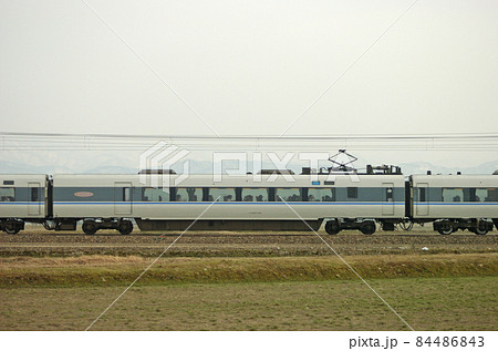 北陸本線　美川ー加賀笠間　JR西日本　681系　T07編成（金沢）　④　サハ681-1301　海側 84486843