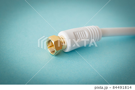 アンテナケーブル　テレビ用アンテナ線　F型 84491814