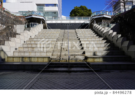 ドックヤードガーデン（旧横浜船渠第2号ドック） 84496278