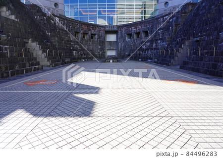 ドックヤードガーデン(旧横浜船渠第2号ドック) ドックヤードガーデン(旧横浜船渠第2号ドック) 84496283