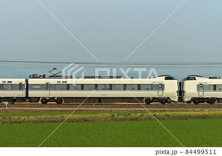北陸本線　美川ー加賀笠間　JR西日本　681系　T12編成（金沢）　⑦　クハ680-502　海側 84499511